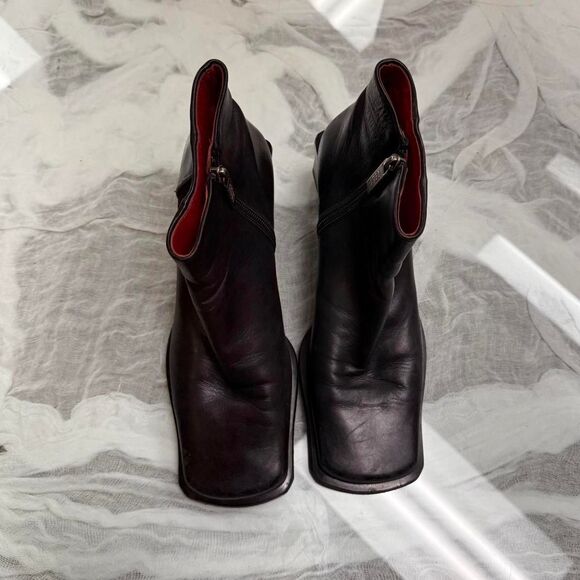 Black Leather Block Heel Boots - Picture 3 of 4